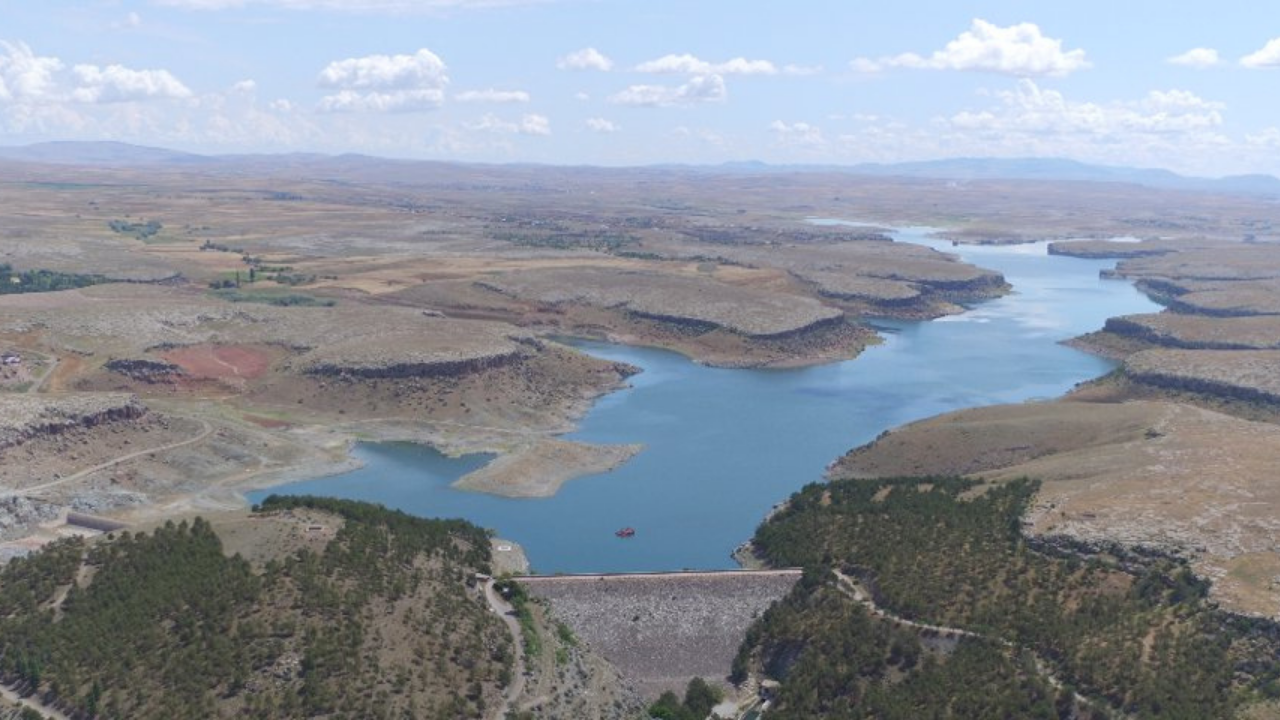 Türkiye'nin çoğu barajının suyu azalırken o barajın su seviyesi artıyor! Peki neden?