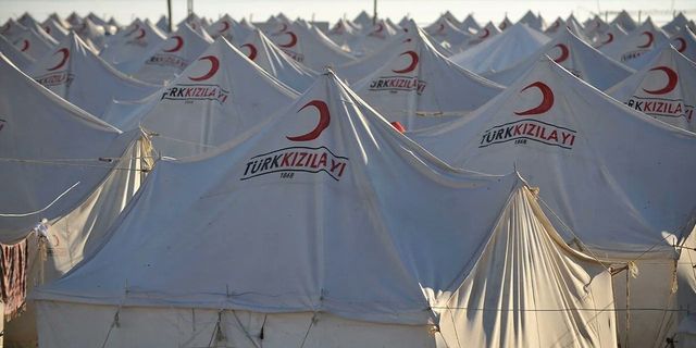 Kızılay'ın çadır satışı ile ilgili Ak Parti'den ilk açıklama geldi!
